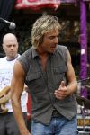 Bloemendaag 22 juli 2006
Optreden Hudson 5 met als zanger Chris Zegers bij Woodstock.
Chris treedt op voor het goede doel Save the Monkeys