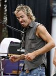 Bloemendaag 22 juli 2006
Optreden Hudson 5 met als zanger Chris Zegers bij Woodstock.
Chris treedt op voor het goede doel Save the Monkeys