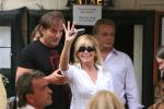 Amsterdam, 24 Juni 2006
PC Hoofstraat ontmoeting tussen Gerard Joling en Connie Breukhoven, Hans Breukhoven en Wino Omtzigt
© Foto Peter Smulders BV