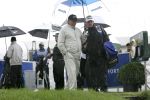 Zandvoort, 10 augustus 2006
KLM Dutch open golf 2006 Op de Kennemer golfclub
Constantino Rocca met zijn caddy wachtend in de hevige regenval op de eerste dag