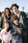 Amsterdam 14 juli 2006
Premiere Cirque du Soleil Alegria.
Daniel Boissevain met vrouw en kinderen