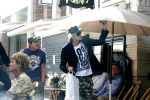 Amsterdam 31 juli 2006
Johnny de Mol jr en Dinand Woesthof winkelend op de pc hooftstraat.