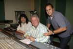 Arnhem 28 juni 2006
Frans Bauer en Emile Hartkamp in studio. Emile is 45 kg afgevallen.
Peter Smulders bv