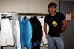 Amsterdam 26 mei 2006
Toppers in concert in de arena.  
 Gerard Joling kleding door passen
Peter Smulders bv