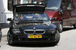 Amsterdam 30 juni 2006
Gordon in bmw cabrio op de pc hooftstraat met zijn broer
Peter Smulders bv