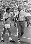 Stuttgart, 25 mei 1988
EC I Finale PSV-Benfica, eindstand 0-0.
Dr. Carel v d Brekel samen met Hans Gilhaus