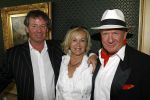 Noordwijk 20 juni 2006
Society lunch in huis ter duin.
harry en Els v Hooff en Willibrord Frequin
Peter Smulders bv