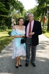 Breukelen 7 juni 2006
Haringparty op Neijenrode.
Sanne Wallis de Vries met haar vader
Peter Smulders bv