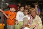 Amsterdam 14 juni 2006
Presentatie Winx club in nemo door Irene Moors.irene met fans
Peter Smulders bv