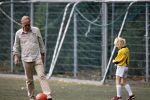 Amsterdam 28 juni 2006
Jack Spijkerman voetballen met zijn zoontje Joska.
Peter Smulders bv