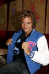 Amsterdam 21 augustus 2006
Presentatie Grease in de focus studios.
Jim bakkum
Peter Smulders bv
