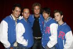 Amsterdam 21 augustus 2006
Presentatie Grease in de focus studios.
Jim bakkum met andere jongens
Peter Smulders bv