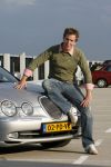 Aalsmeer 18 augustus 2006
Borrel voor oud big brother bewoners.
Winnaar van vorig jaar Joost BB met zijn Jaguar
Peter Smulders bv