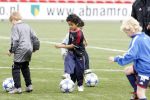 Amsterdam 2 juni 2006
Justin Kluivert op training bij de ajax jeugd. Justin is gescout door AJAX. Papa Patrick en moeder Angela waren natuurlijk bij de eerste training.
Peter Smulders bv