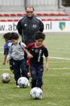 Amsterdam 2 juni 2006
Justin Kluivert op training bij de ajax jeugd. Justin is gescout door AJAX. Papa Patrick en moeder Angela waren natuurlijk bij de eerste training.
Peter Smulders bv