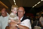 Schiphol 26 juni 2006
Aankomst nederlands elftal na wk.
kees jansma met zoontje
Peter Smulders bv