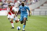 Amsterdam 13 augustus 2006
Ajax-PSV 3-1 om de johan Cruijff schaal in de arena.
Kone en George Ogararu
Peter Smulders bv
