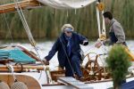 Muiden 28 mei 2006
Koningin Beatrix Prins Constantijn Prinses laurentien Prinses Eloise en Prins Claus Cazimir varen met de groen draeck.