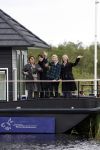 Muiderberg 31 mei 2006
Linda de Mol, Annette Malherbe Tjitske Reidinga  en Susan Visser  (Gooische vrouwen)op woonark in natuurreservaat Naardermeer tegen aanleg A6
Peter Smulders bv