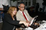 Monster 21 augustus 2006
Bijeenkomst van het wereld natuurfonds.
Loretta Schrijver met direkteur WNF