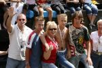Amsterdam 5 augustus 2006
Gay parade in amsterdam.
Lyda v Leersum met haar man Peter en haar 3 zoons Boy Tom en Bas.