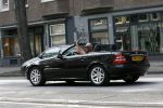 Amsterdam 16 augustus 2006
maik de Boer in zijn mercedes cabrio