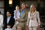 Apeldoorn 18 augustus 2006
Fotosessie Koningin Beatrix met Maxima Prins Willem Alexandert Amalia Alexia en de keizerlijke hoogheden van Japan Prins Naruhito Prinses Masako en prinses Aiko op paleis het Loo.