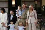 Apeldoorn 18 augustus 2006
Fotosessie Koningin Beatrix met Maxima Prins Willem Alexandert Amalia Alexia en de keizerlijke hoogheden van Japan Prins Naruhito Prinses Masako en prinses Aiko op paleis het Loo.