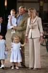 Apeldoorn 18 augustus 2006
Fotosessie Koningin Beatrix met Maxima Prins Willem Alexandert Amalia Alexia en de keizerlijke hoogheden van Japan Prins Naruhito Prinses Masako en prinses Aiko op paleis het Loo.