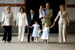 Apeldoorn 18 augustus 2006
Fotosessie Koningin Beatrix met Maxima Prins Willem Alexandert Amalia Alexia en de keizerlijke hoogheden van Japan Prins Naruhito Prinses Masako en prinses Aiko op paleis het Loo.