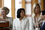 Apeldoorn 18 augustus 2006
Fotosessie Koningin Beatrix met Maxima Prins Willem Alexander Amalia Alexia en zijne keizerlijke hoogheden van japan Prins Naruhito Prinses Masako en hun dochtertje Aiko bij paleis het Loo.