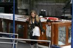Amsterdam 1 augustus 2006
Mick Jagger gaat varen met zijn kinderen en vrienden . dochter