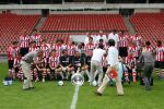 Eindhoven, 1 Augustus 2006
Perspresentatie Selektie PSV Seizoen 2006/2007
Het blijft altijd rommelen bij dit soort dagen