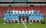 Eindhoven, 1 Augustus 2006
Perspresentatie PSV Seizoen 2006/2007
Bovenste rij v.l.n.r.: Arvid smit  Manuel Da Costa  Ferd v Odenhoven  Joop Hiele  Tonny Btuins Slot  Ronald Koeman  Jan Wouters  Mart v d Heuvel  Luc v Agt  John de Jong Csaba Feher.
Middelste rij v.l.n.r.: Roy Beerens  Carlos Salcido  Michael Reiziger  Ibrahim Afellay  Phillip Cocu  Timmy Simons  Jan Vennegoor of Heselink  Michael Lamey  Arouna Kone  Jefferson Farfan  Michael Ball Lee Nguyen  
Onderste rij v.l.n.r.: Ismail Aissati  Eric Addo  Jason Culina  Jelle de Bock  Oscar Moens  Gomes  Ruud Boffin  Alex PSV  Andre Ooijer Mika Vayrynen  DaMarcus Beasley  in het uit-tenue