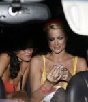 Ibiza 27 juli 2006
Paris Hilton op stap bij club Pasha op Ibiza.