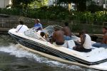 Amsterdam, 12 Juli 2006 Amsterdamse grachten.
Patrick Kluivert met zijn kinderen en familie en vrienden niet voetballend in Valencia maar varend op een speed boot