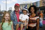 Amsterdam 15 juli 2006
Premiere K3 in pathe arena.
Peter Faber met petje en vrouw en kinderen