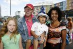 Amsterdam 15 juli 2006
Premiere K3 in pathe arena.
Peter Faber met petje en vrouw en kinderen