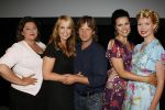 Hilversum 24 juli 2006
Najaarspresentatie Talpa.  
Gooische vrouwen   vlnr Linda de Mol Annet Malherbe Susan visser en Tjitske Reidinga en peter Paul muller