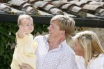Tavarnelle 6 juli 2006
Koningin Beatrix met Prinses Maxima Prins Willem Alexander Amalia en Alexia tijdens fotomoment op vakantie.