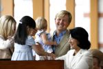 Apeldoorn 18 augustus 2006
Fotosessie Koningin Beatrix met Maxima Prins Willem Alexander Amalia Alexia en zijne keizerlijke hoogheden van japan Prins Naruhito Prinses Masako en hun dochtertje Aiko bij paleis het Loo.