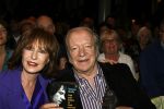 Amsterdam 31 mei 2006
Presentatie cd  box Ramses Shaffy in de rode hoed.
  Ramses en Liesbeth List
Peter Smulders bv