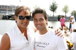 Amsterdam 5 augustus 2006
Gay parade in amsterdam.
Gerard Joling  met Raymond Havelaar