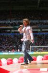 Eindhoven, 31 Juli 2006
Jaarlijkse Open Dag bij PSV met 27.000 toeschouwers
Volkszanger van het Nederlandse lied, Rene Schuurmans
