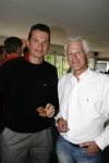 Naarderbos 1 juni 2006
Golfdag tbv de Richard Krajicek foundation.
Richard Krajicek en Frank tempelman
Peter Smulders bv