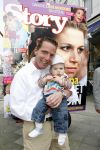 Amsterdam 26 april 2006
Presentatie nieuwe story door gerard Joling op de pc hooftstraat.
Rob Geus met gsm