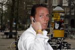 Amsterdam 26 april 2006
Presentatie nieuwe story door gerard Joling op de pc hooftstraat.
Rob Geus met gsm