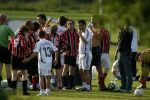 Amsterdam 19 juni 2006
Robbie Williams aan het voetballen bij AJAX. met sigarert
Peter Smulders bv