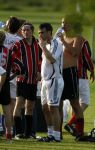 Amsterdam 19 juni 2006
Robbie Williams aan het voetballen bij AJAX met sigaret
Peter Smulders bv