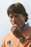 Zandvoort, 10 Augustus 2006
Dutch KLM Open Golf 2006 Kennemer golfclub
Robert Jan Derksen eet een banaan